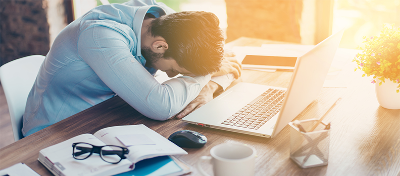 Entenda como o sono afeta sua produtividade no trabalho